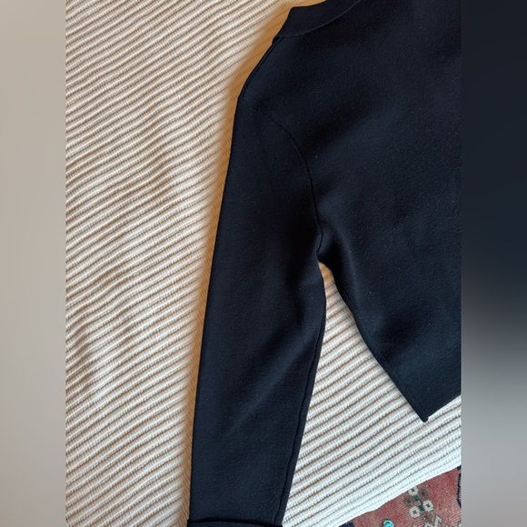 Betty Cardigan - Picture 5 of 6